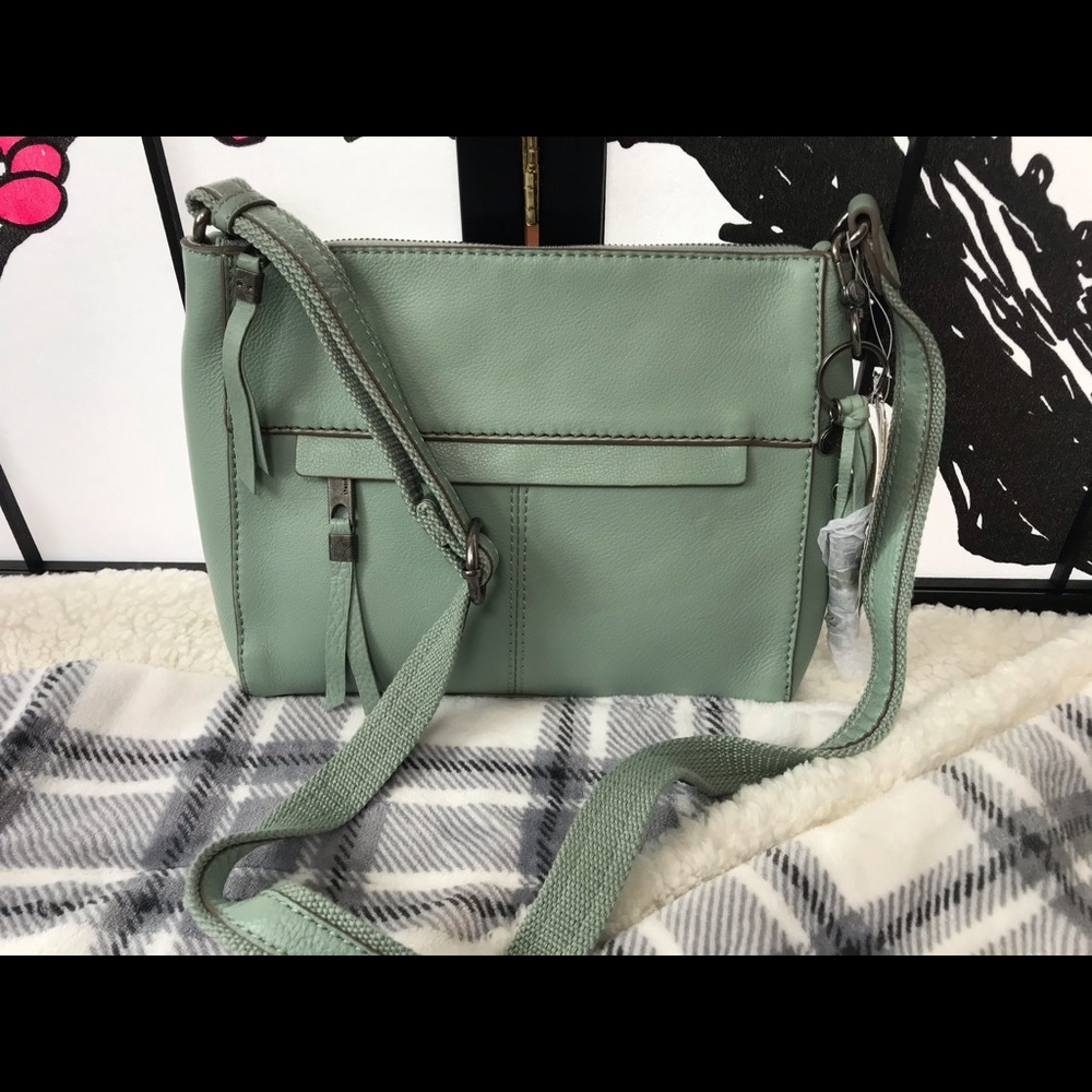 The Sak mint leather (VY)